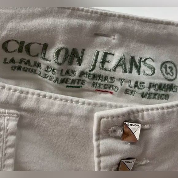 Ciclon NWT mega pomp shaping jeans junior women’s 13 - Picture 8 of 9